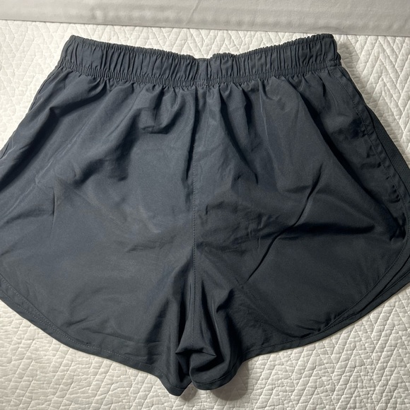 Nike women’s size medium running short brief lined color black - Picture 7 of 7